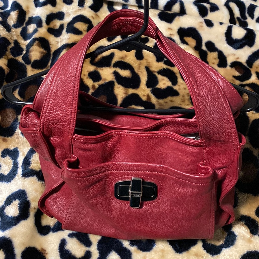 Genuine leather/ B Makowsky/ Red tote handbag in excellent shape, pre owned.